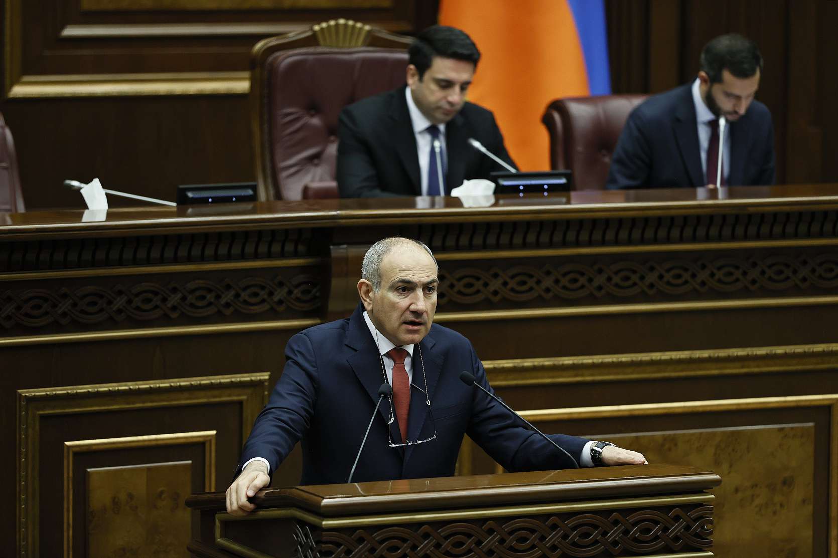 Տեսանյութ.Նստեք տեղներդ, ձեններդ կտրեք, վեր ընկի տեղդ, ներվերս չուտեք