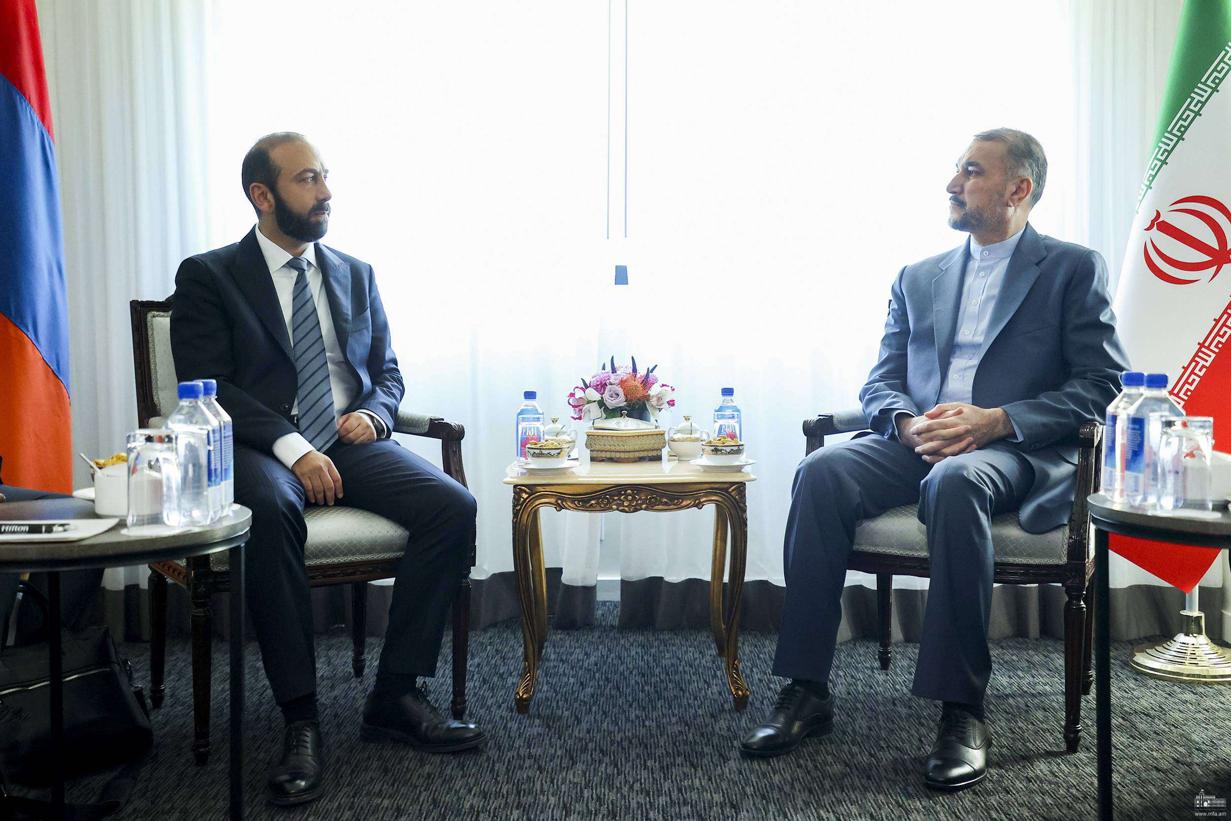 Ararat Mirzoyan Met The Foreign Minister Of Iran And Presented The ...