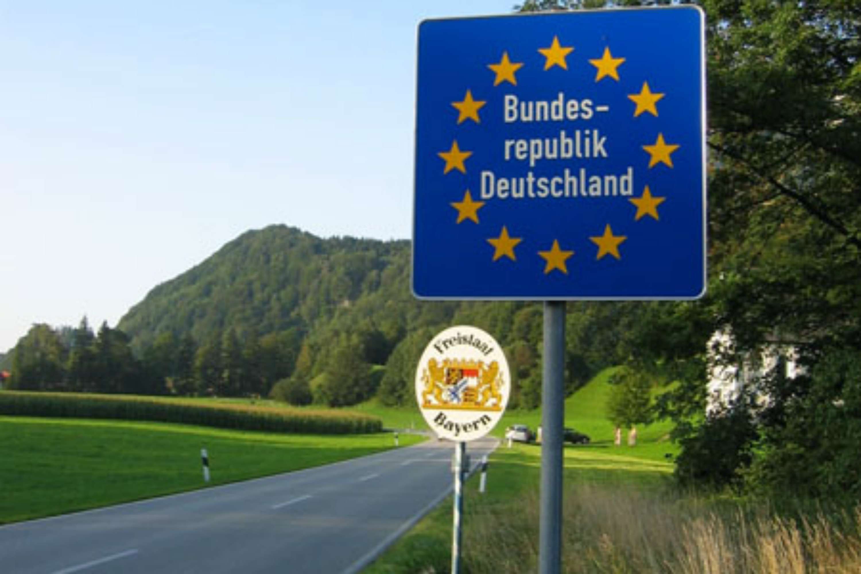 Germany has extended border controls with Poland, the Czech Republic and  Switzerland. | Radar Armenia